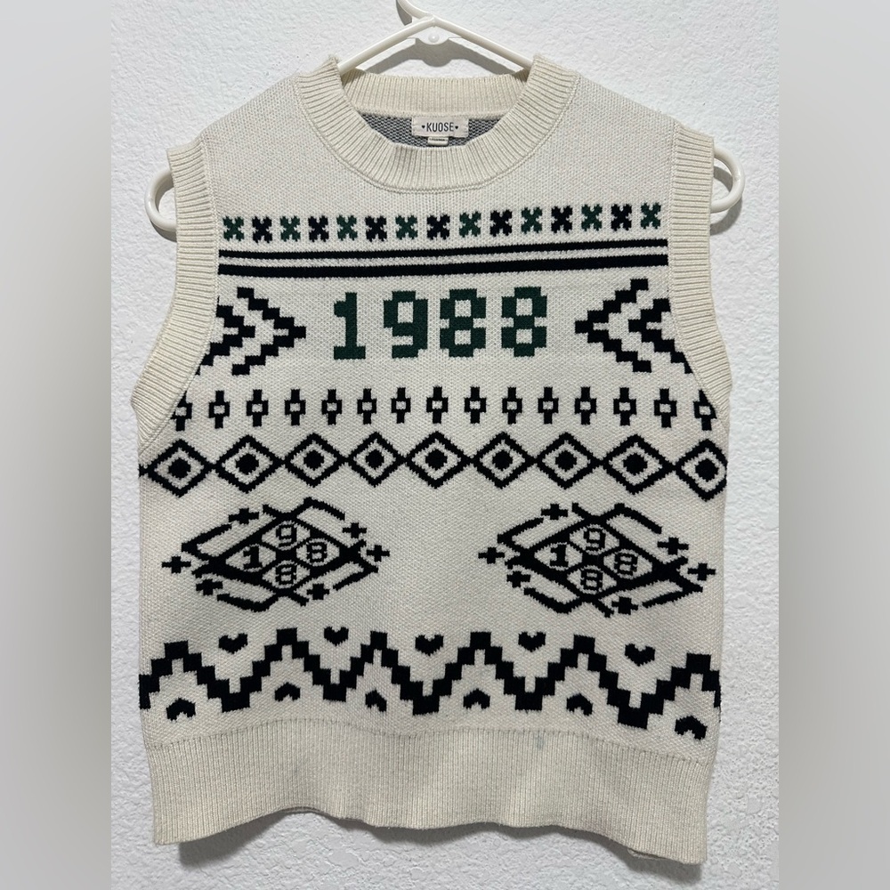 KUOSE Knitted Top